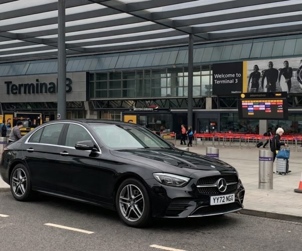 What Is a Safe & Economical Way to Travel from Heathrow Airport